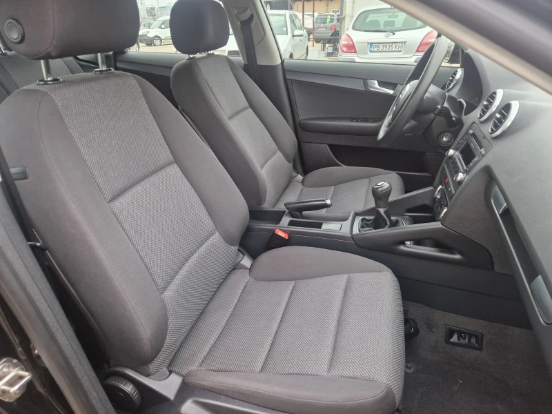 Audi A3 Sportback 1.6i 102 ch, снимка 14 - Автомобили и джипове - 53151591