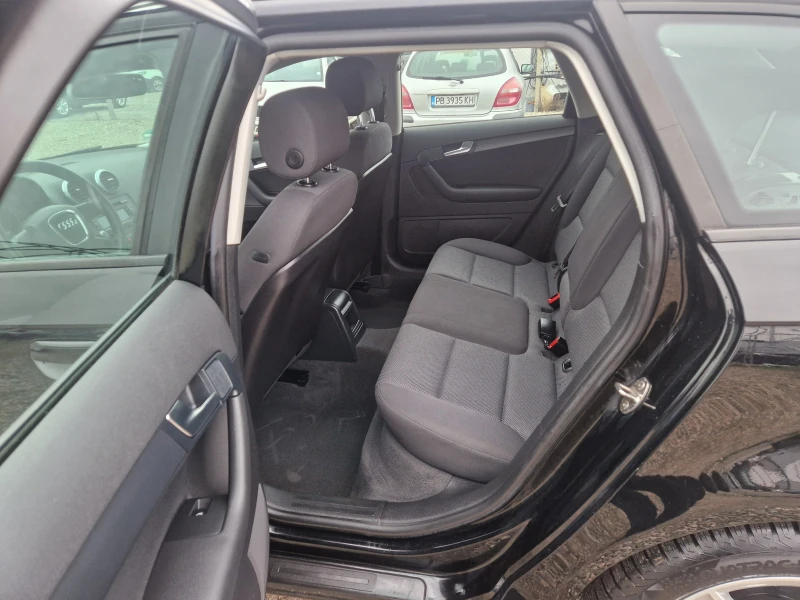 Audi A3 Sportback 1.6i 102 ch, снимка 17 - Автомобили и джипове - 53151591