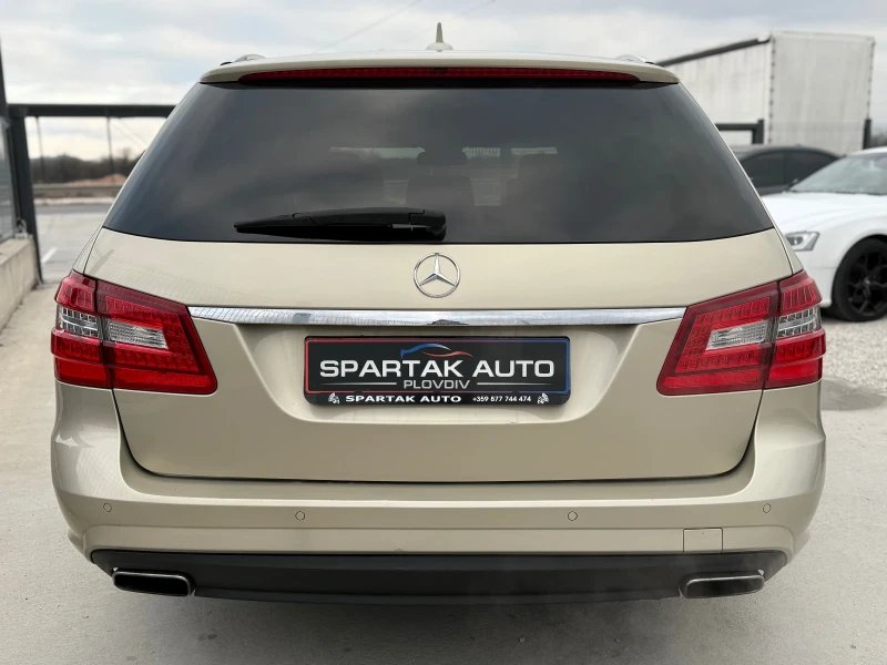 Mercedes-Benz E 350 D* 2012г* AMG Pack* TV* Топ Състояниение* , снимка 5 - Автомобили и джипове - 53169077