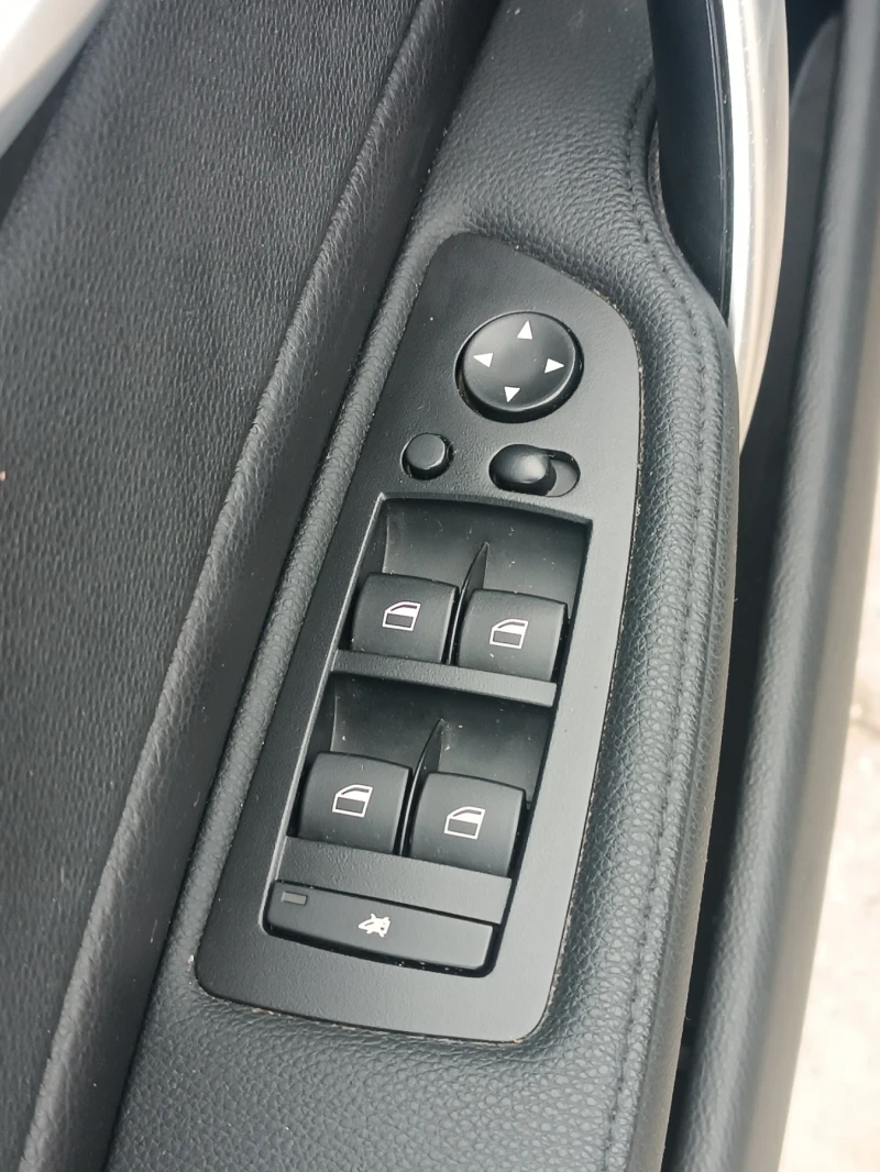 BMW 118 2.0 Diesel, FACE, ЛИЗИНГ , снимка 12 - Автомобили и джипове - 53336260