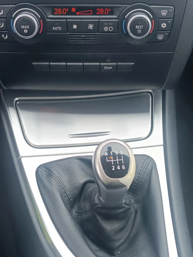 BMW 118 2.0 Diesel, FACE, ЛИЗИНГ , снимка 4 - Автомобили и джипове - 53336260