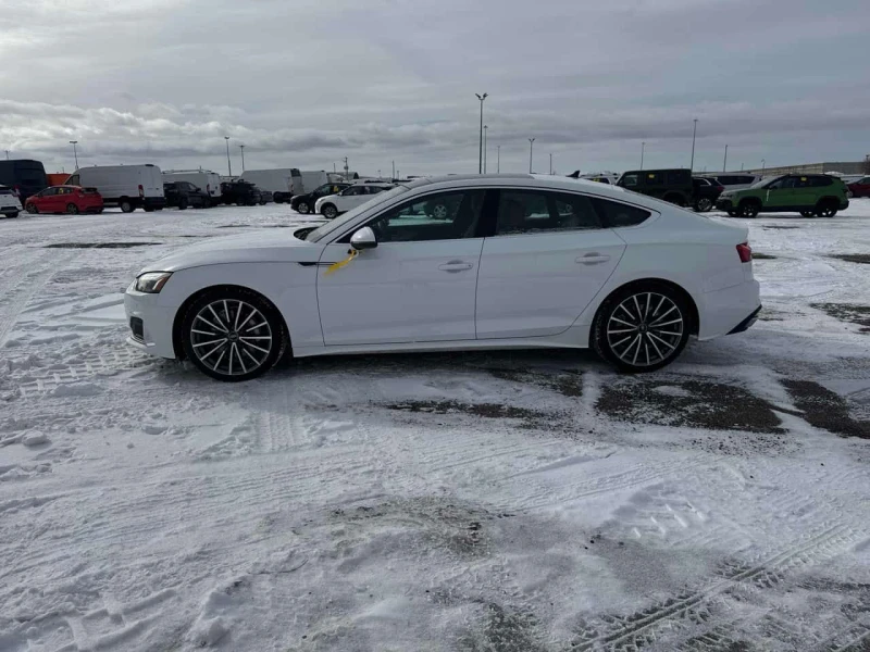 Audi A5 Komfort* ДИСТРОНИК* ПОДГРЕВИ* ПАНОРАМА, снимка 3 - Автомобили и джипове - 53571312