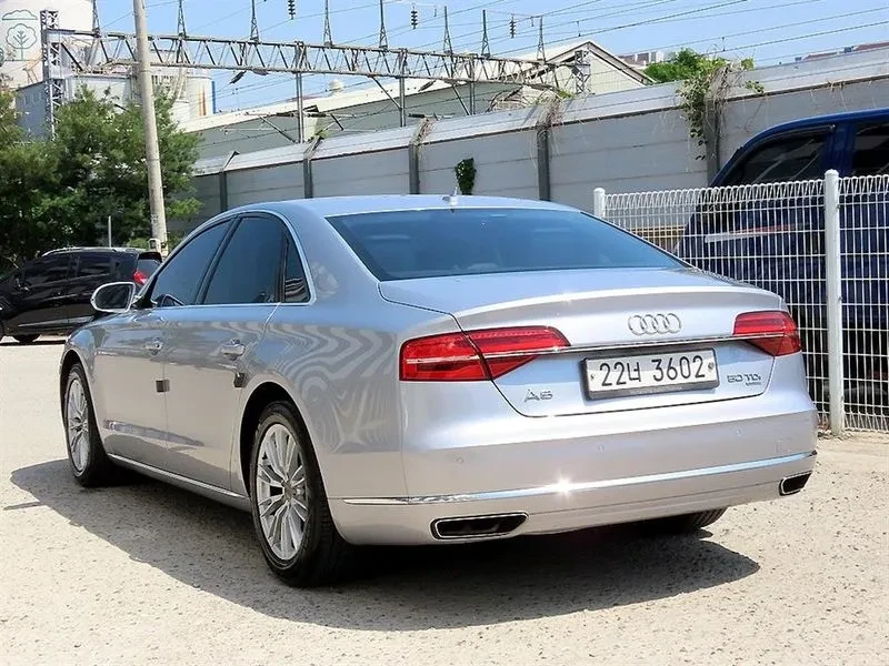 Audi A8 3.0 TDI Quattro, снимка 3 - Автомобили и джипове - 54564828
