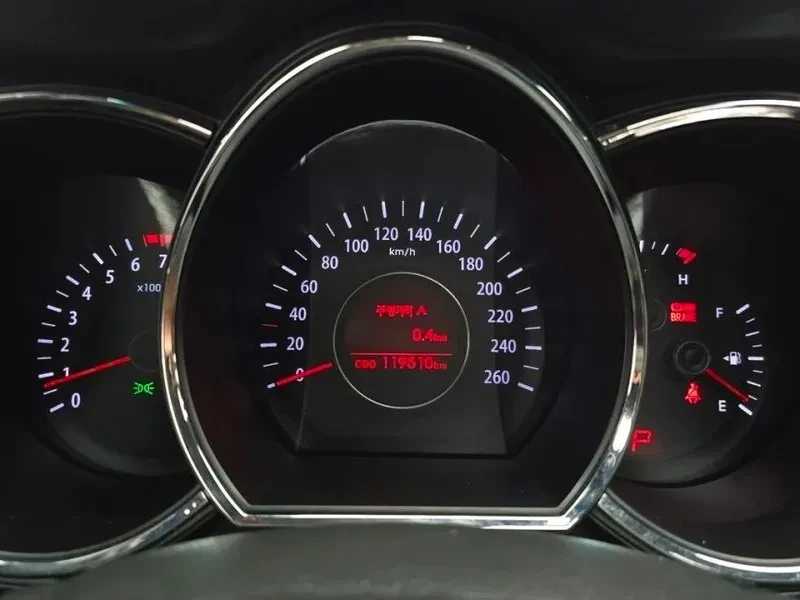 Kia K5 2.0 Deluxe, снимка 8 - Автомобили и джипове - 56594488