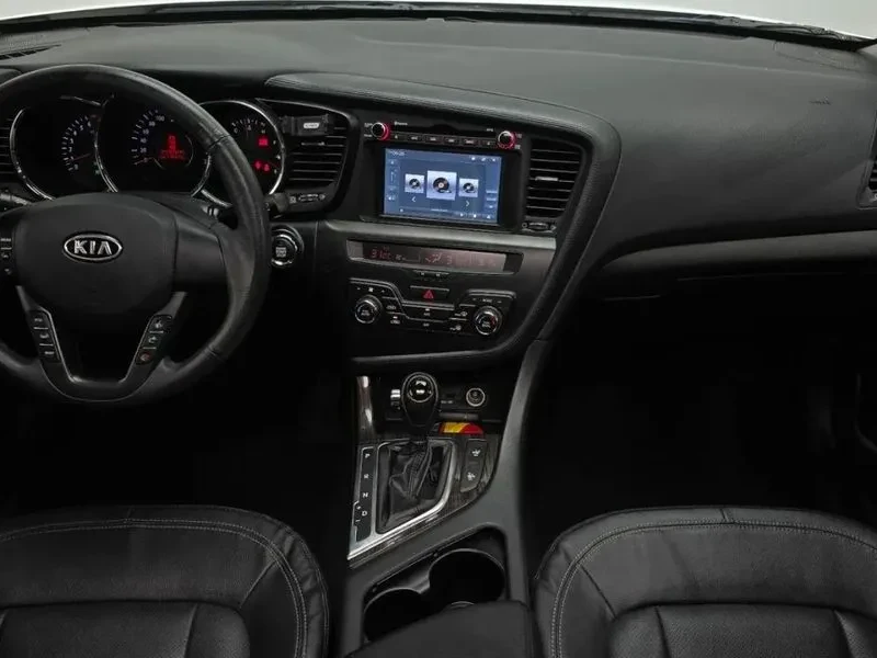 Kia K5 2.0 Deluxe, снимка 7 - Автомобили и джипове - 56594488