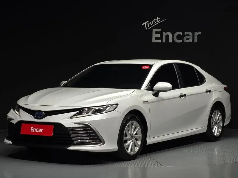 Toyota Camry  2.5 Le Hybrid