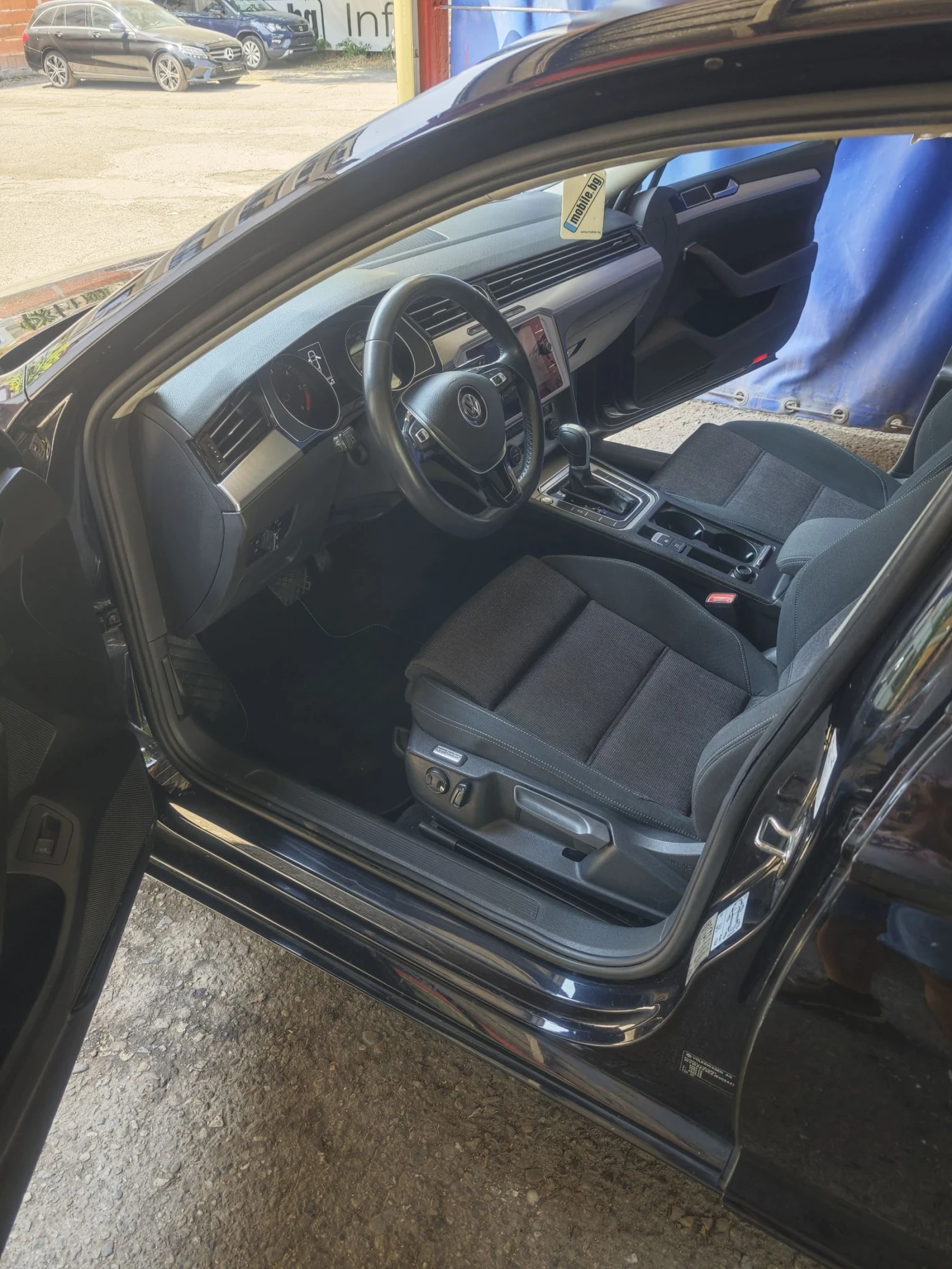 VW Passat АВТОМАТ, НАВИ, КАМЕРА, ДИСТРОНИК, СТАРТ-СТО!  - изображение 7
