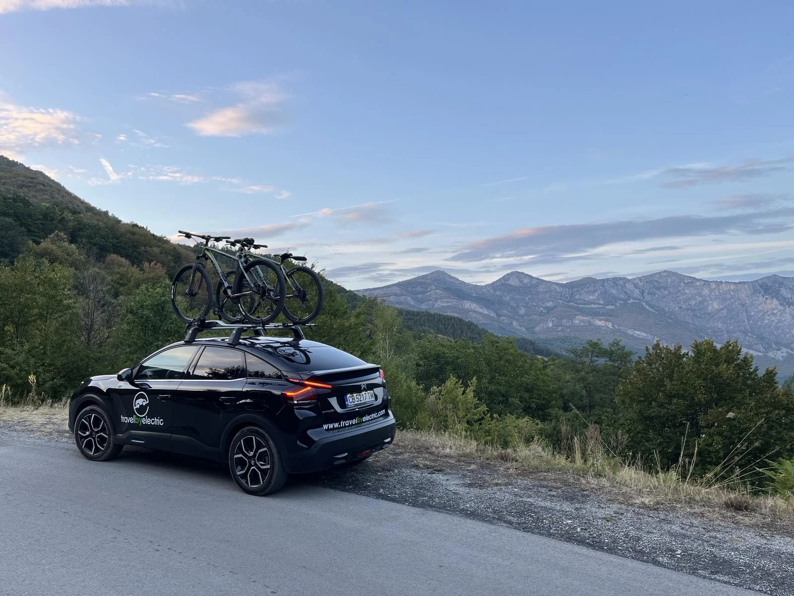 Citroen C4 electric, снимка 5 - Автомобили и джипове - 54127326