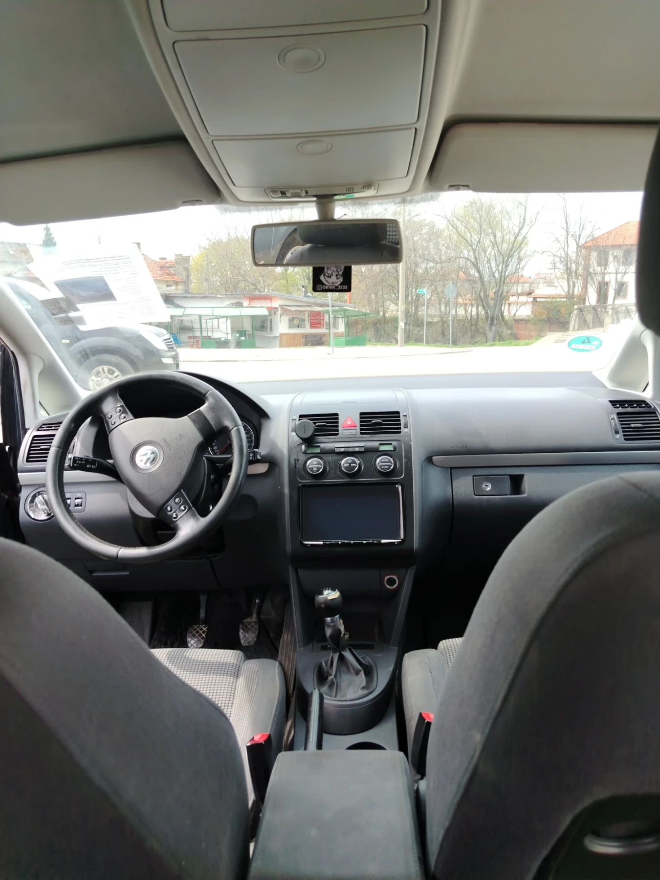 VW Touran 2000., снимка 3 - Автомобили и джипове - 54196243