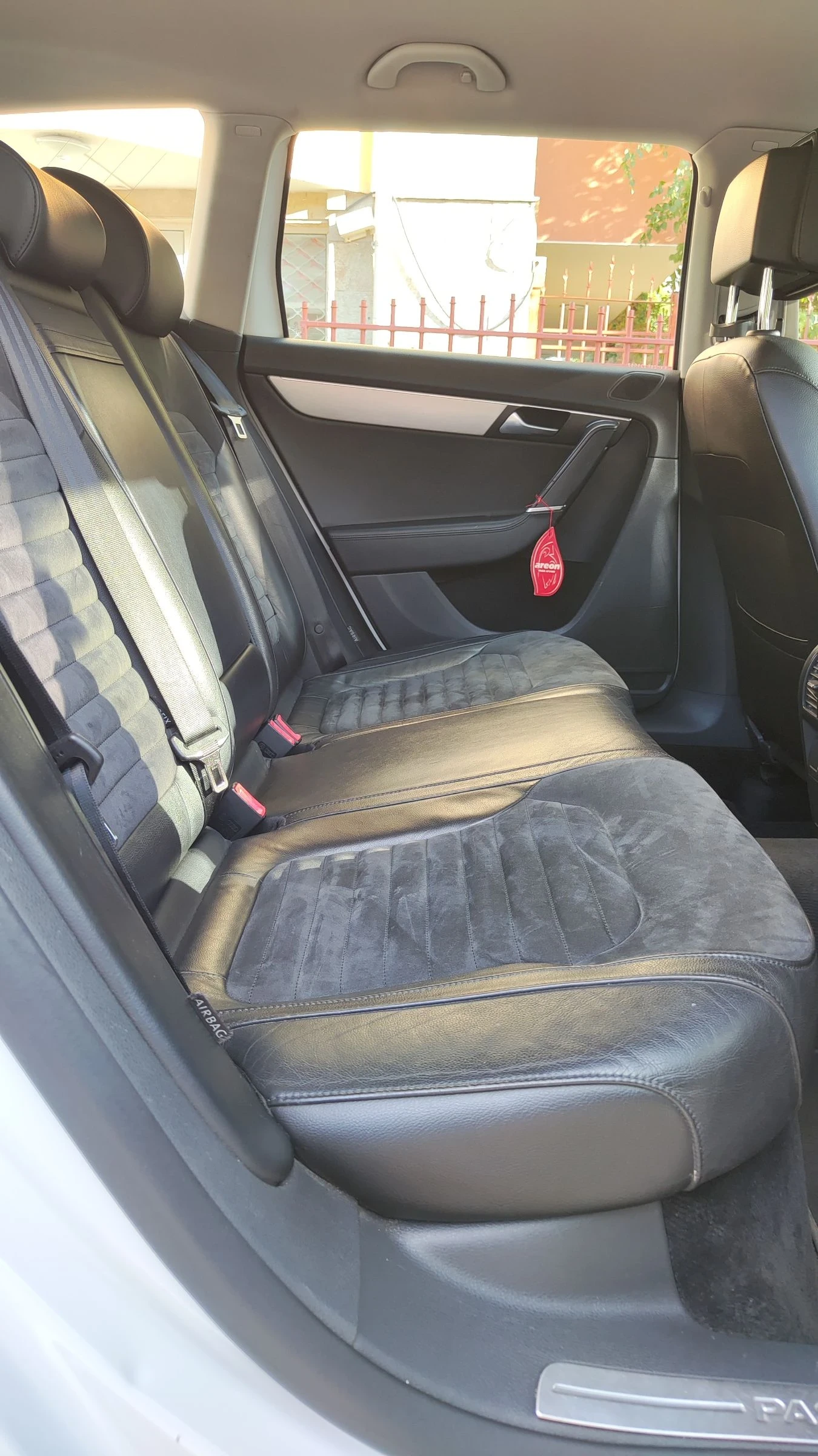 VW Passat B7 Variant 4motion 2.0TDI 170hp, снимка 9 - Автомобили и джипове - 54288922