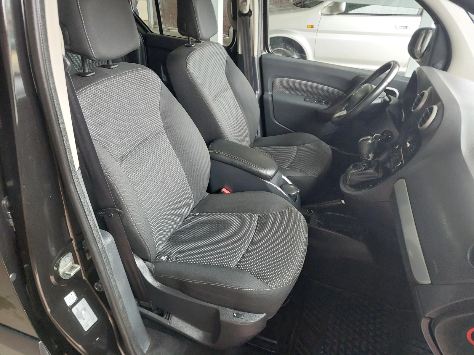 Mercedes-Benz Citan 5-������-��� ��������� | Mobile.bg � ����������� 9