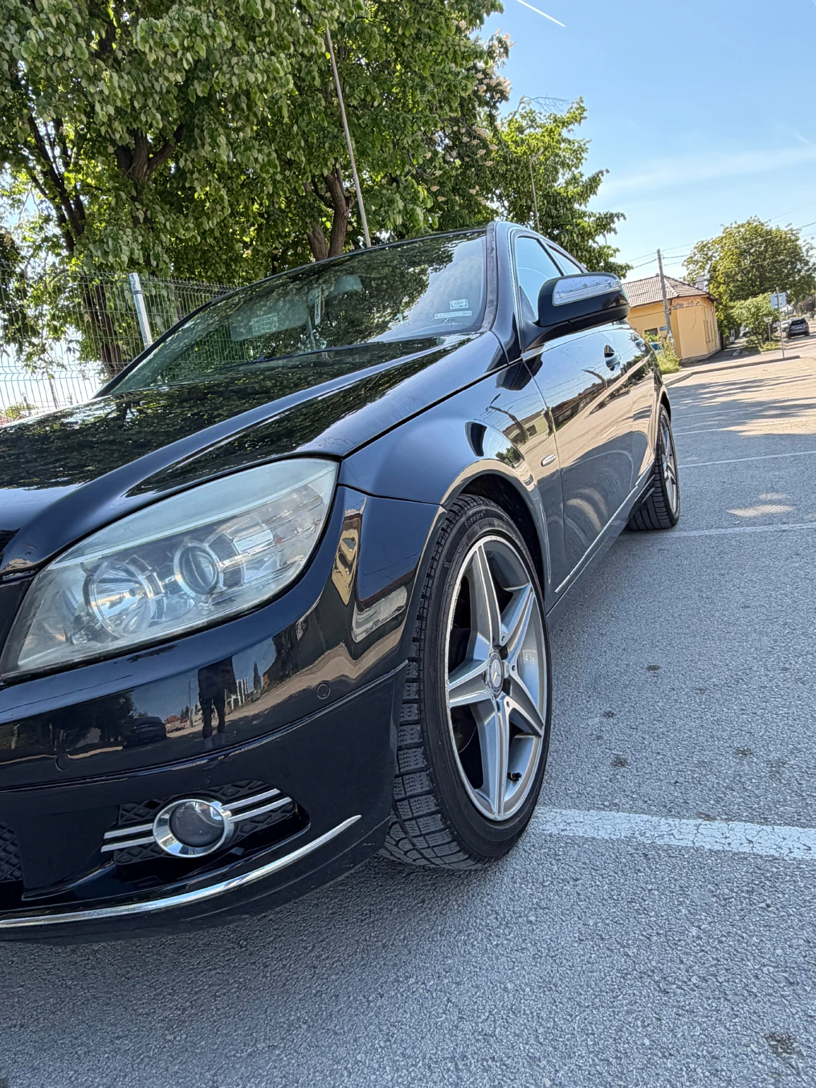 Mercedes-Benz C 220, снимка 4 - Автомобили и джипове - 54565766