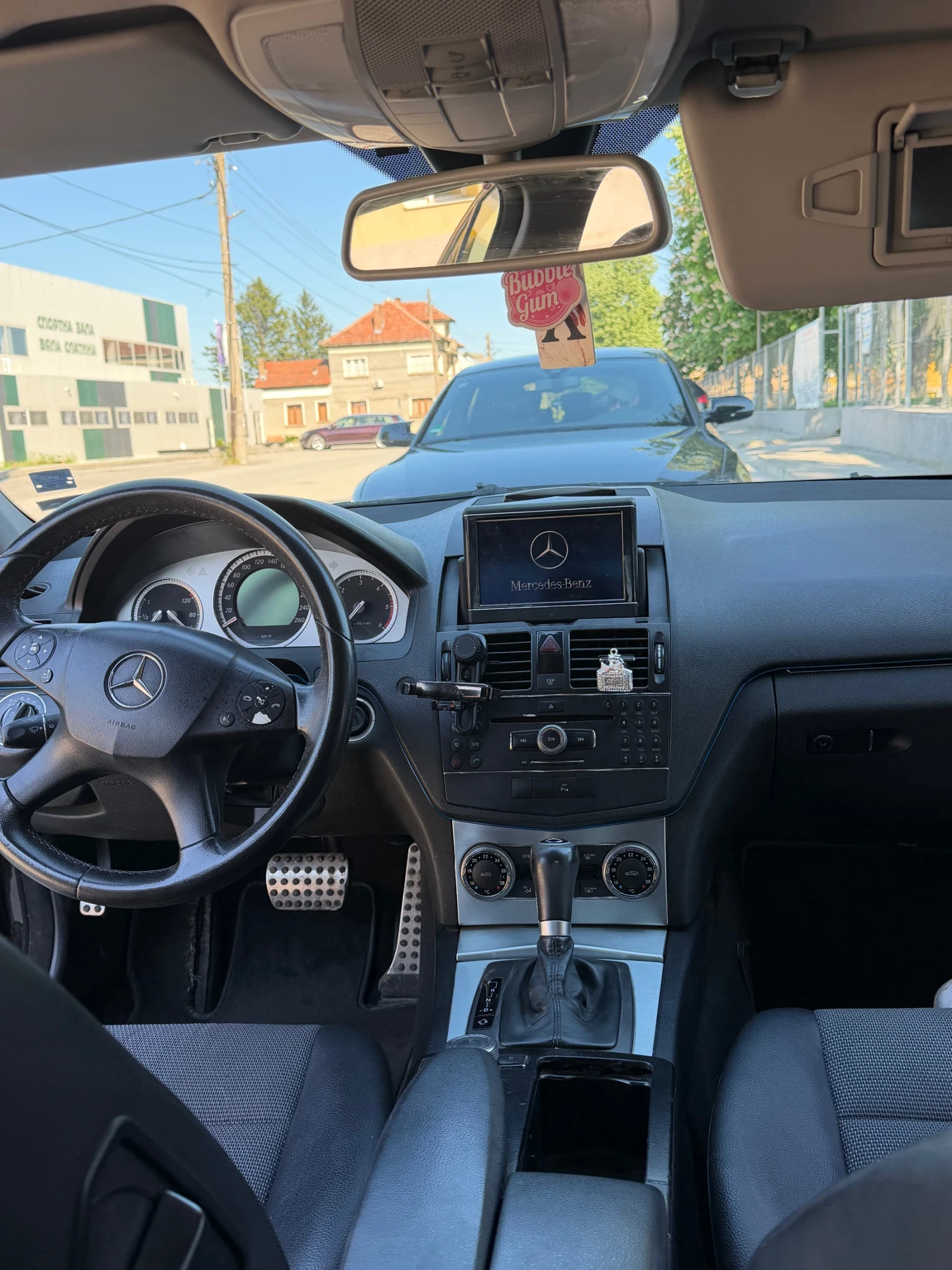 Mercedes-Benz C 220, снимка 15 - Автомобили и джипове - 54565766