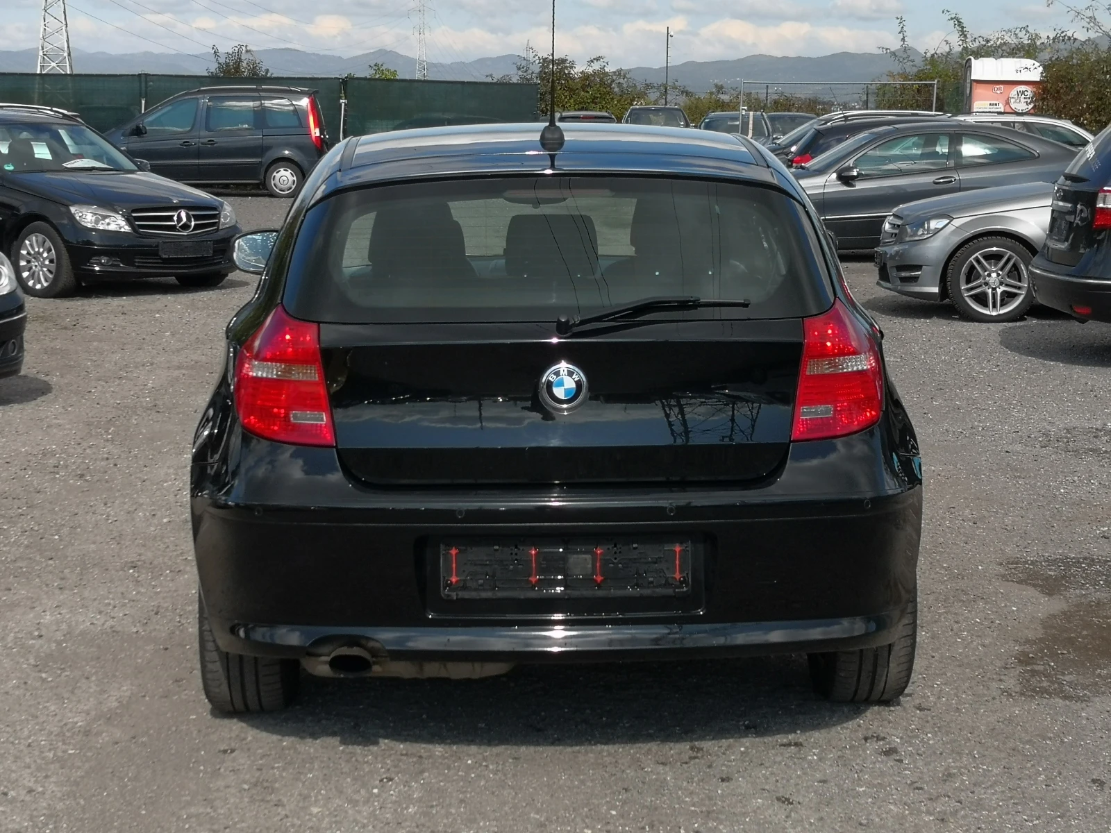 BMW 116 i 2.0i Автоматик Евро 5 2011г., снимка 5 - Автомобили и джипове - 54933337