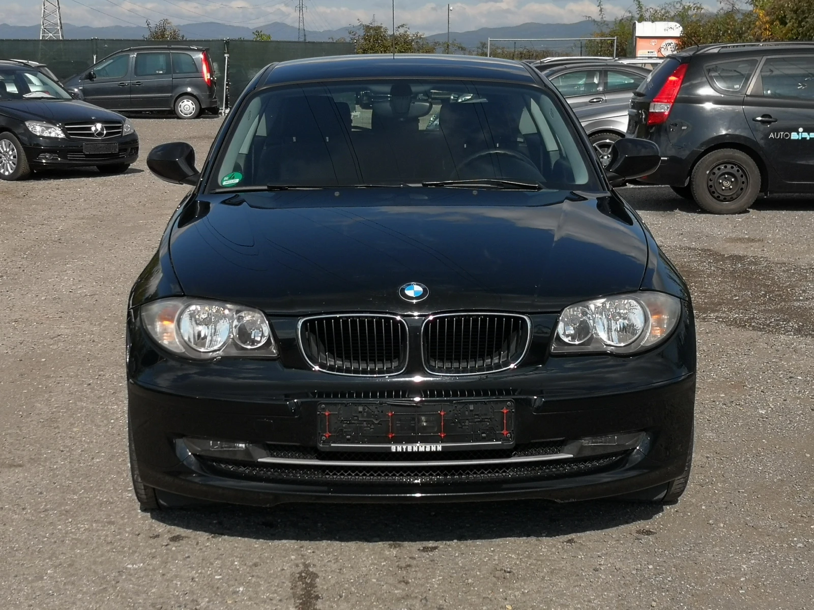 BMW 116 i 2.0i Автоматик Евро 5 2011г., снимка 2 - Автомобили и джипове - 54933337
