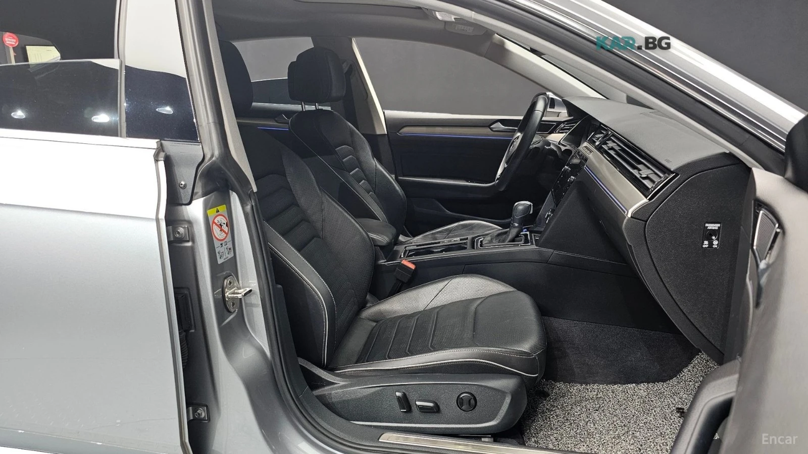 VW Arteon 2.0TDI* PREMIUM* ПОДГРЕВ* ОБДУХВАНЕ* ПАНОРАМА* КАМ, снимка 15 - Автомобили и джипове - 55299993