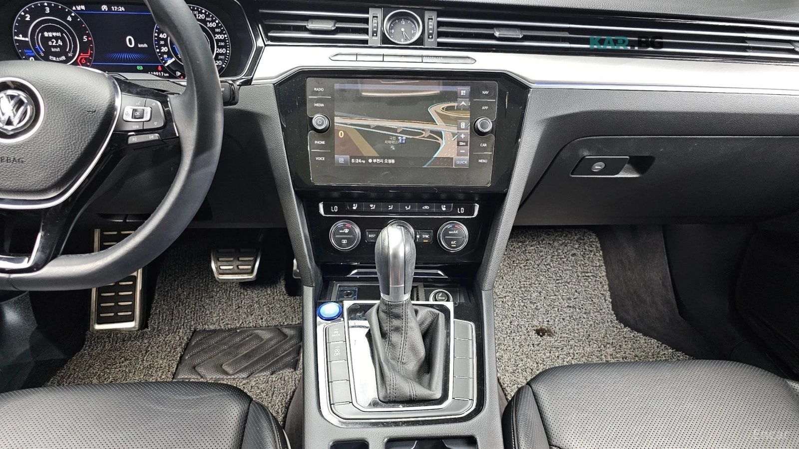 VW Arteon 2.0TDI* PREMIUM* ПОДГРЕВ* ОБДУХВАНЕ* ПАНОРАМА* КАМ, снимка 12 - Автомобили и джипове - 55299993