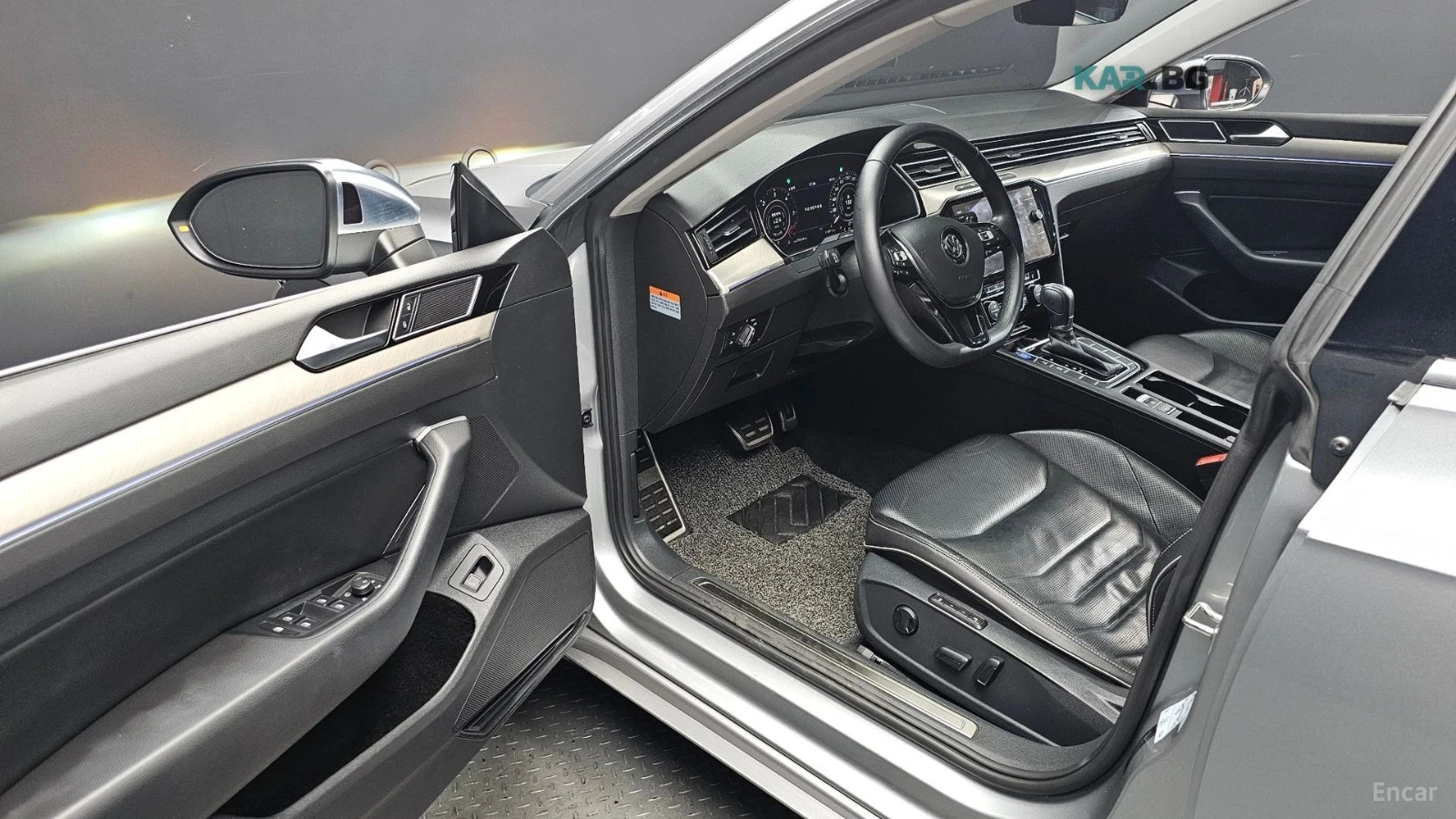 VW Arteon 2.0TDI* PREMIUM* ПОДГРЕВ* ОБДУХВАНЕ* ПАНОРАМА* КАМ, снимка 9 - Автомобили и джипове - 55299993