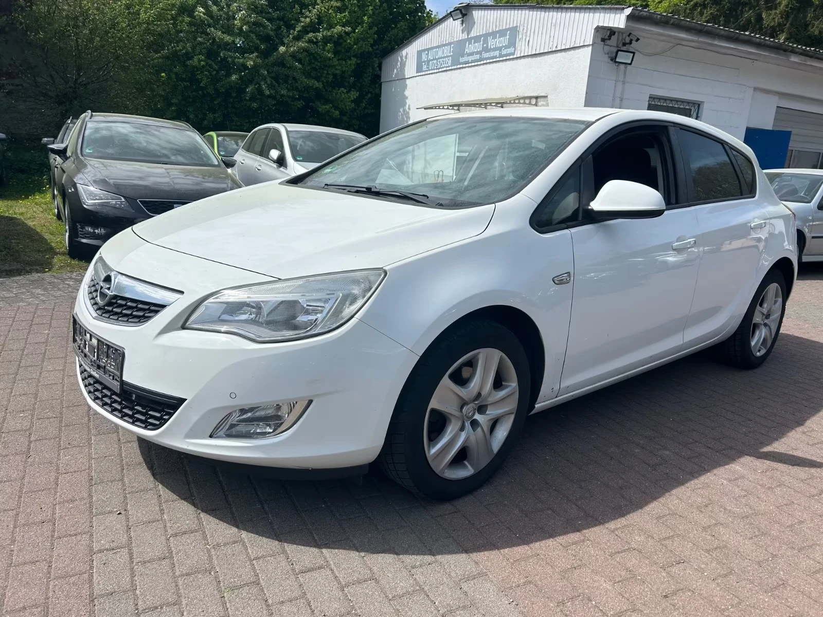 Opel Astra 2.0 CDTi Нави камера подгрев очакван внос 05.08.26, снимка 2 - Автомобили и джипове - 55411654