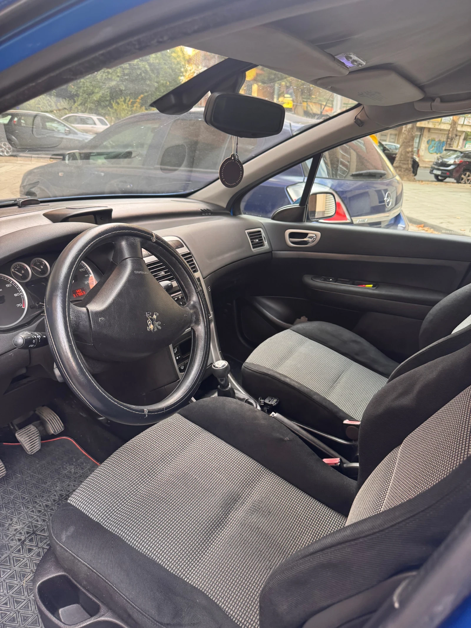 Peugeot 307 1.6 ГАЗ, Климатик , снимка 4 - Автомобили и джипове - 56046645