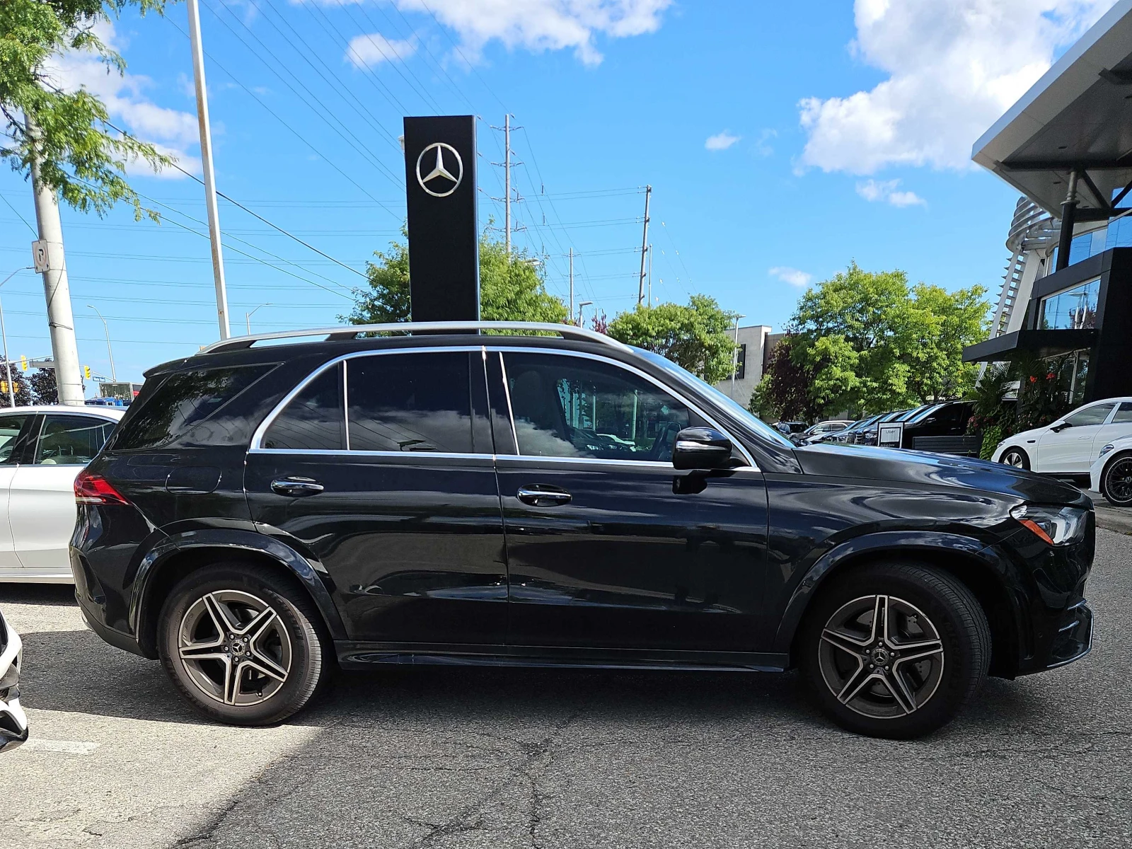 Mercedes-Benz GLE 450 4MATIC AMG LINE * КРАЙНА ЦЕНА* FULL MAX, снимка 5 - Автомобили и джипове - 56245344