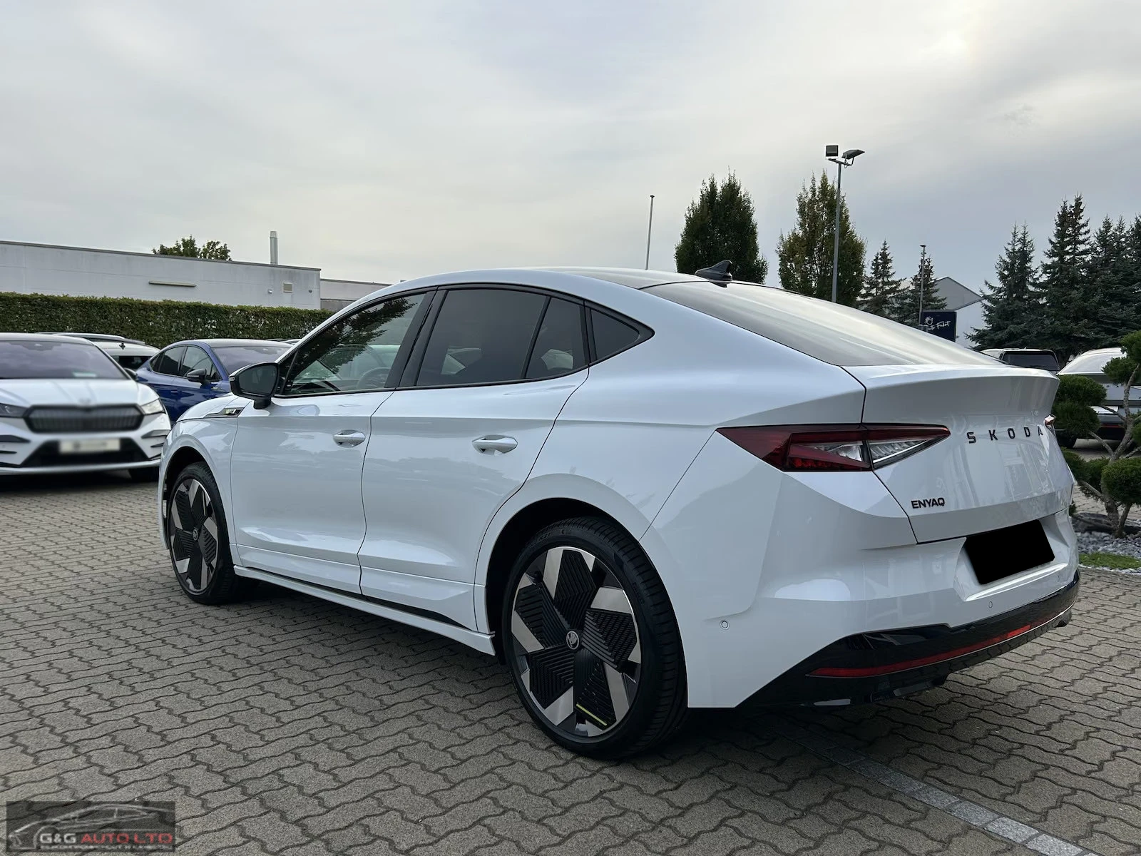Skoda Enyaq COUPE/340HP/4X4/RS/LOUNGE/PANO/CAM/MEMO/HUD/760q | Mobile.bg � ����������� 4