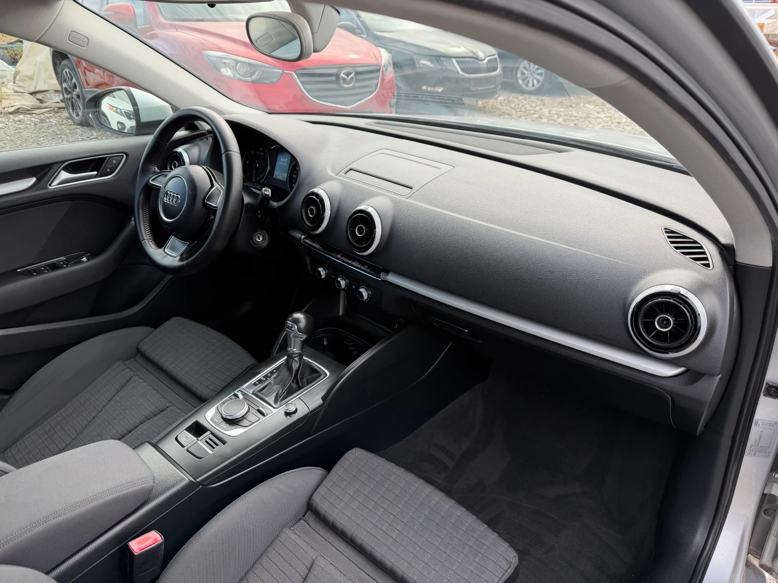 Audi A3 1.6 TDI | Mobile.bg � ����������� 12
