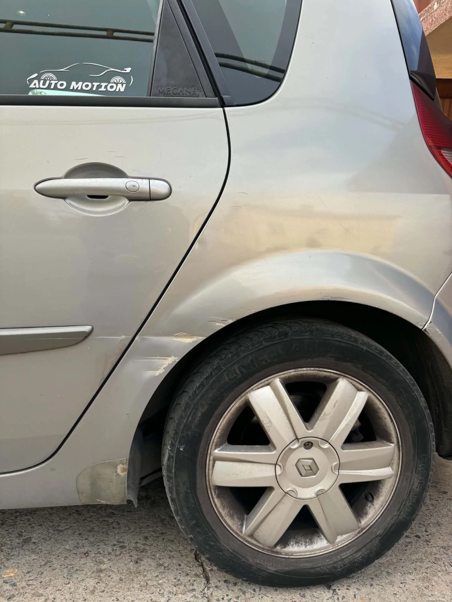 Renault Scenic, снимка 3 - Автомобили и джипове - 56741049