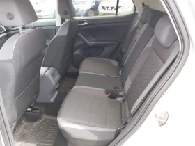 Обява за продажба на VW T-Cross Style / TSI / DSG / LED  ~27 900 лв. - изображение 9