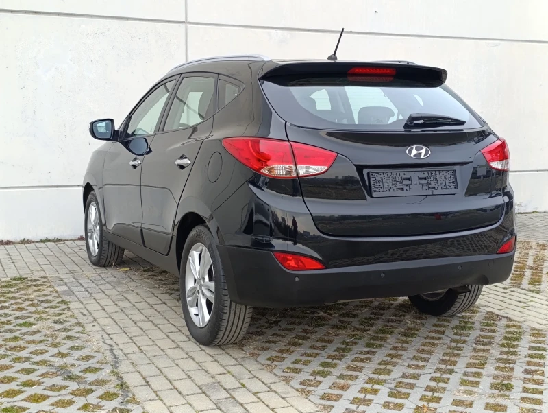 Hyundai IX35 2.0crdi   4X4, снимка 6 - Автомобили и джипове - 49300641