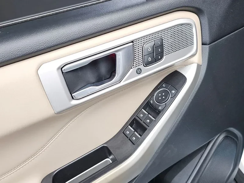 Ford Explorer 3.0 - САМО 30% АВАНС, снимка 13 - Автомобили и джипове - 56292870