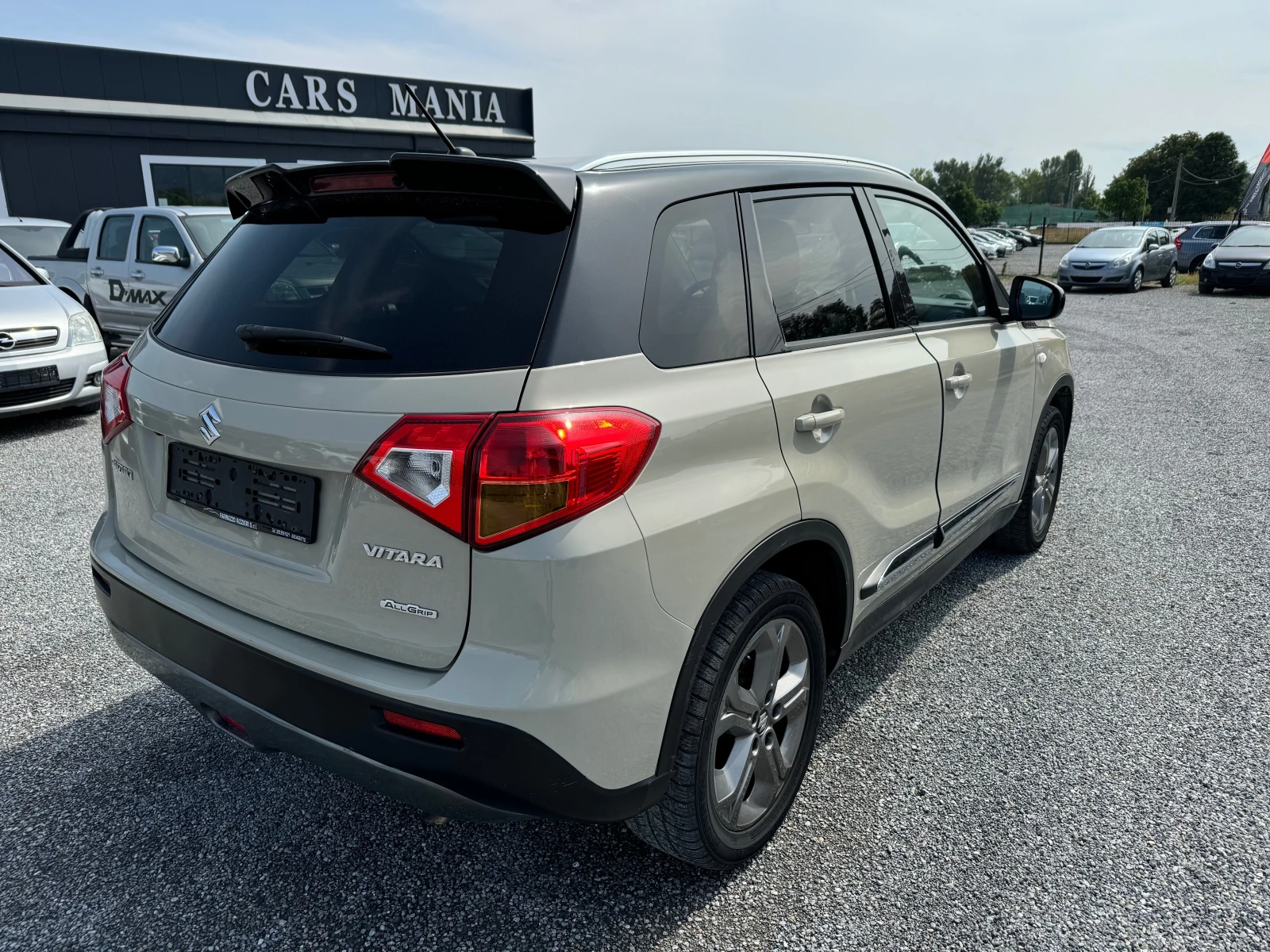 Suzuki Vitara 1.6 Gaz.injektion 4x4 EURO 6 - изображение 8