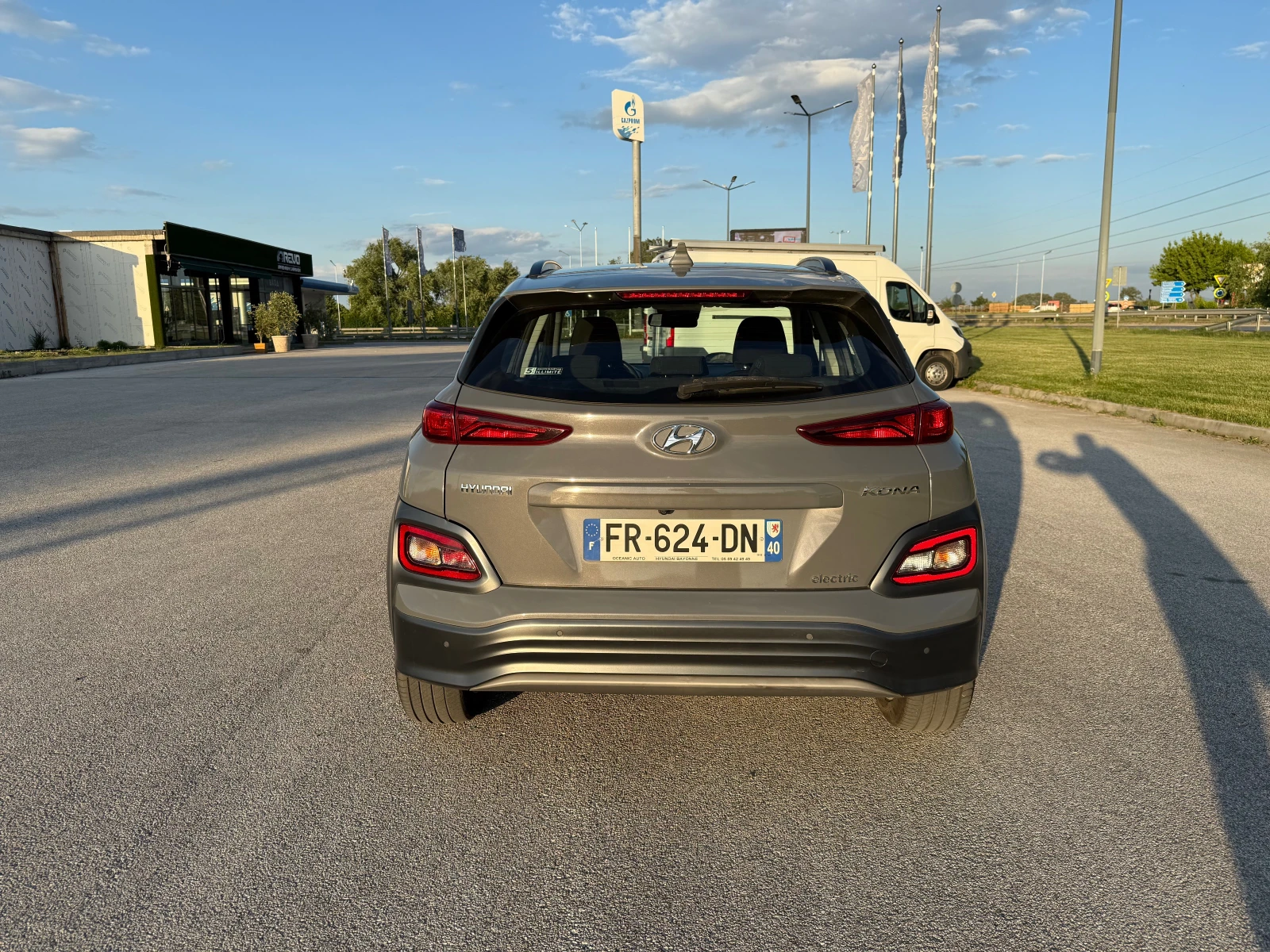 Hyundai Kona 64kw-Перфектна - изображение 6