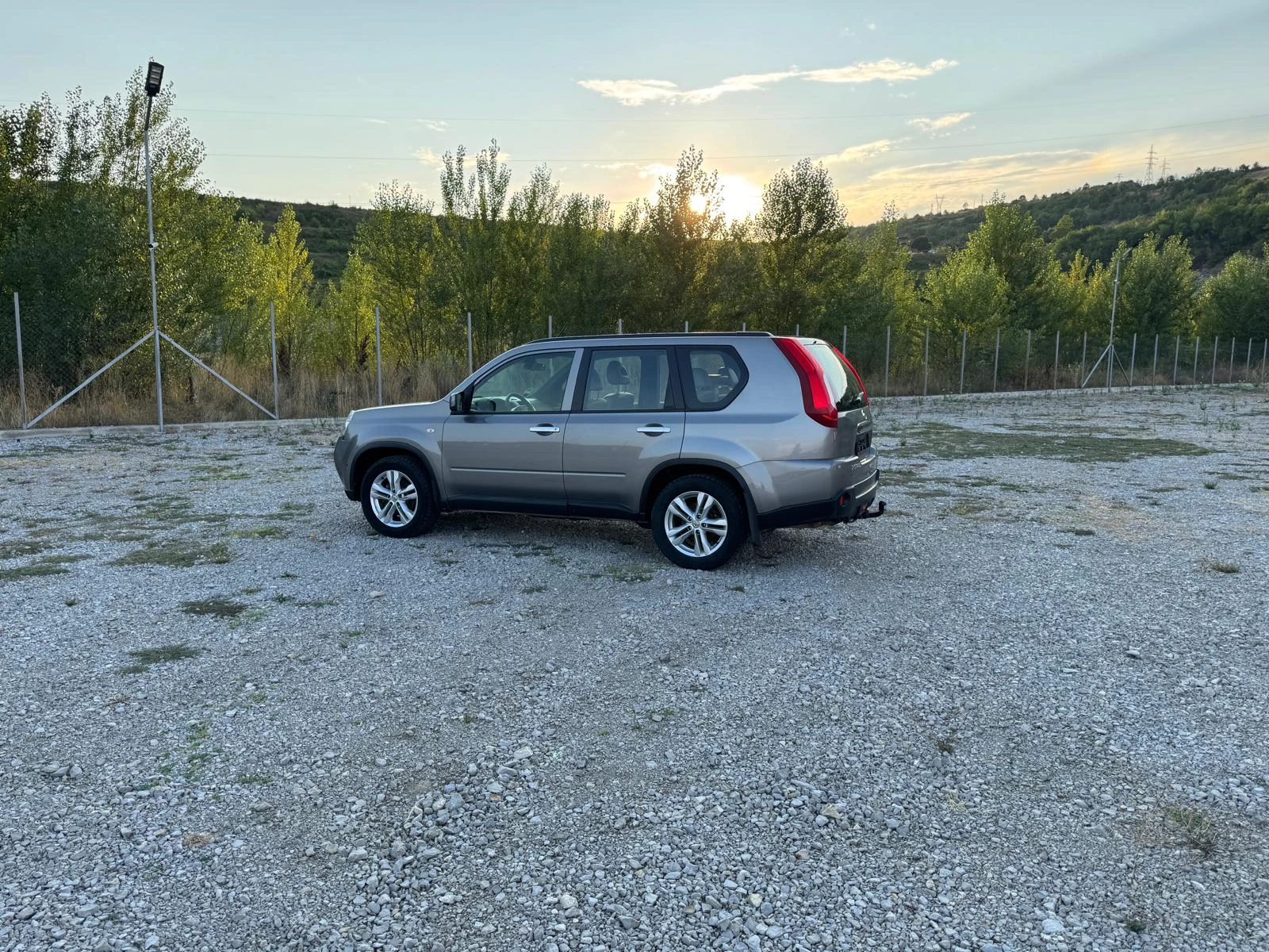 Nissan X-trail 2, 0 D - изображение 7