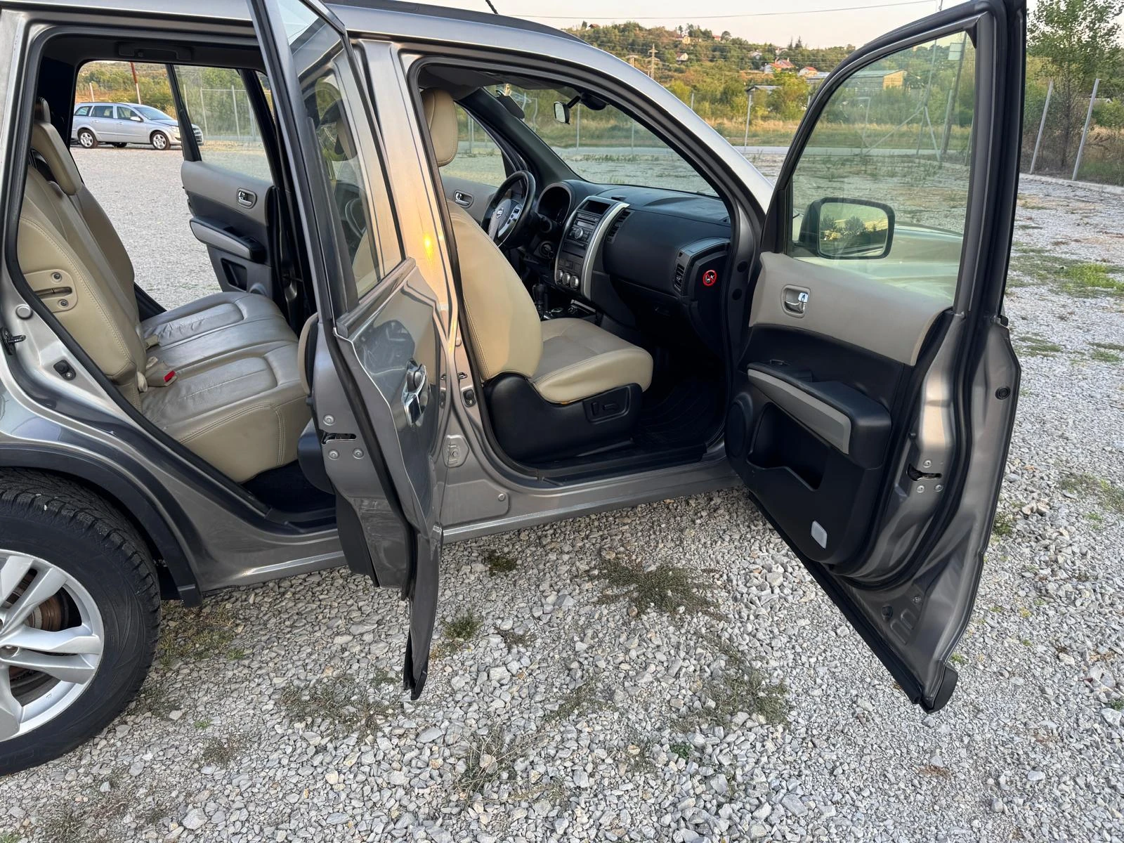 Nissan X-trail 2, 0 D - изображение 10