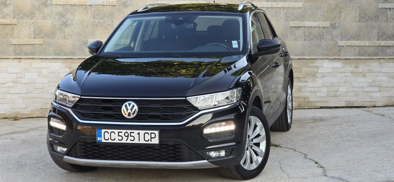 VW T-Roc | Mobile.bg   1