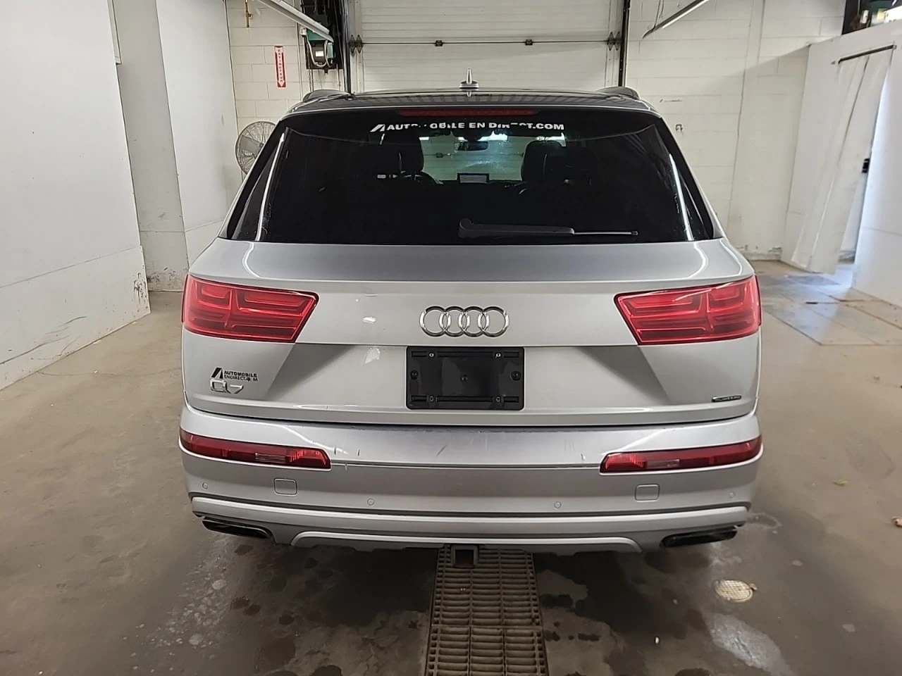 Audi Q7 * АВТО КРЕДИТ* ЦЕНА ДО БГ * СЕРВИЗНА ИСТОРИЯ *  - изображение 5