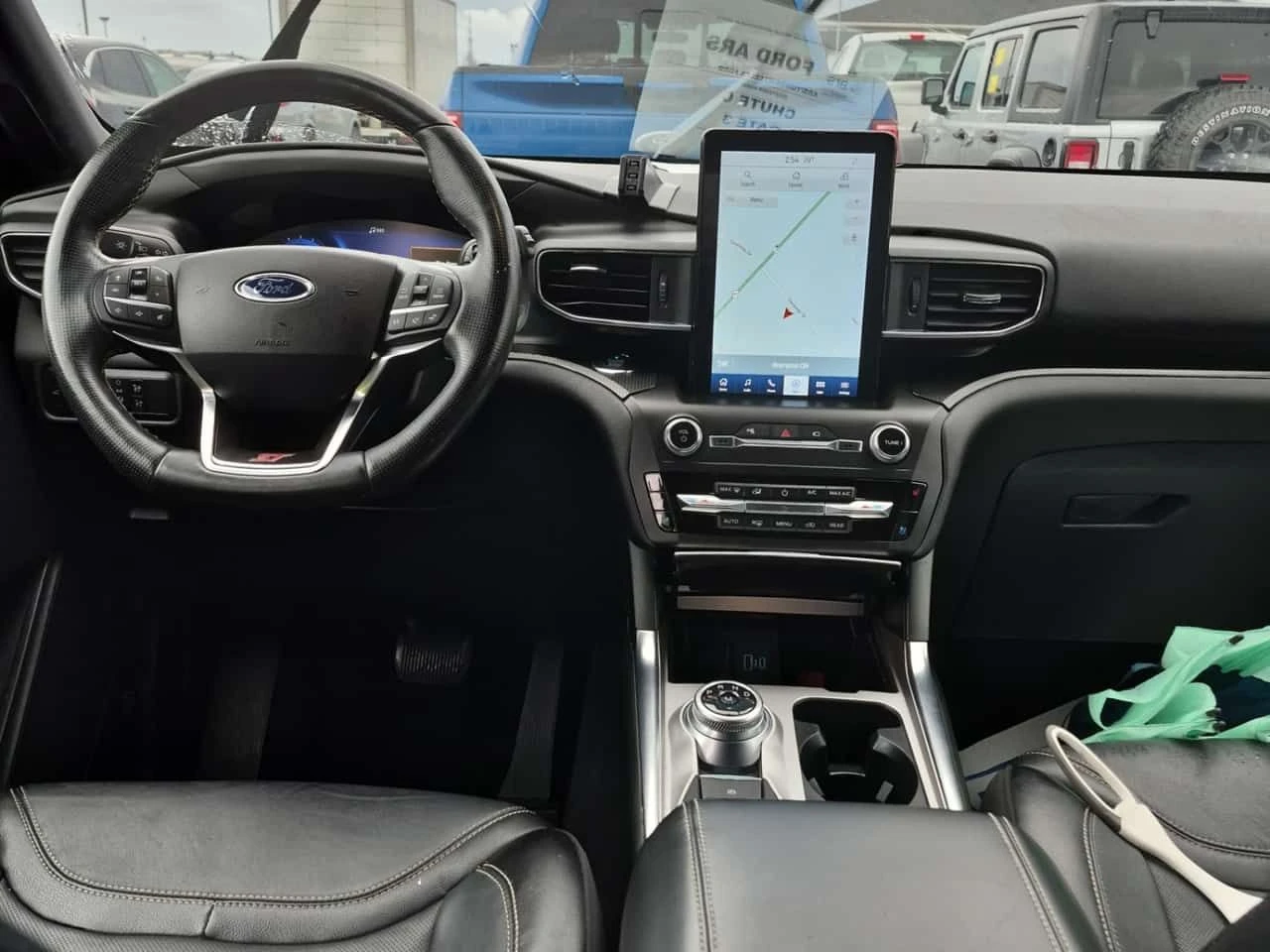 Ford Explorer * ST * ПОДГРЕВ * ОБДУХВАНЕ * ПАНОРАМА * , снимка 10 - Автомобили и джипове - 54258069