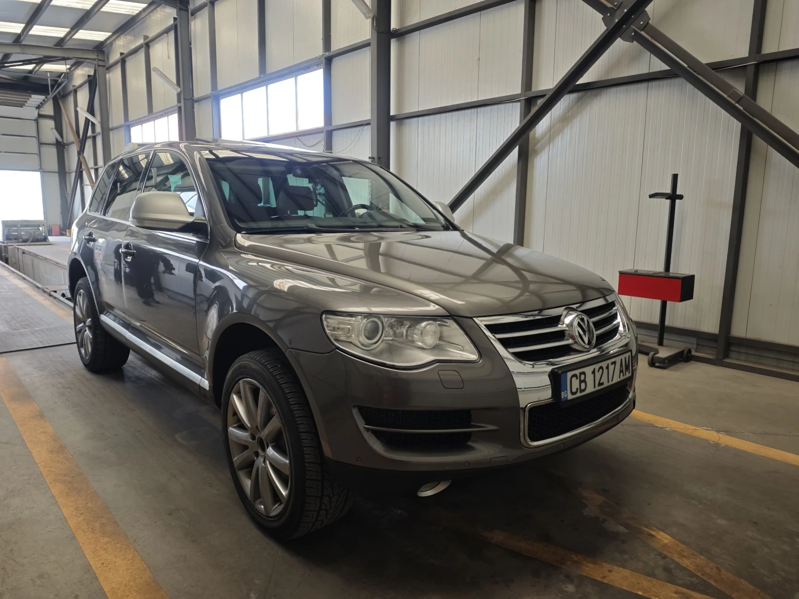 VW Touareg 3.0 D 224hp, снимка 4 - Автомобили и джипове - 54409866