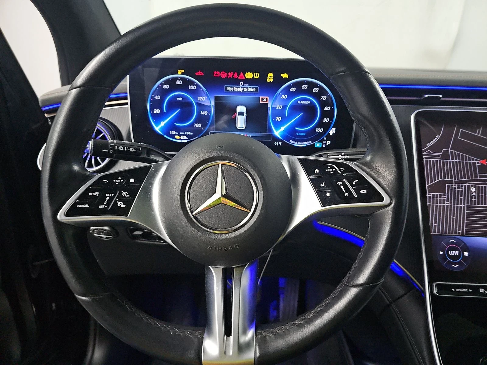 Mercedes-Benz EQE SUV 4MATIC | BURMESTER | ПАНОРАМА | 360 КАМЕРА | , снимка 9 - Автомобили и джипове - 54825254