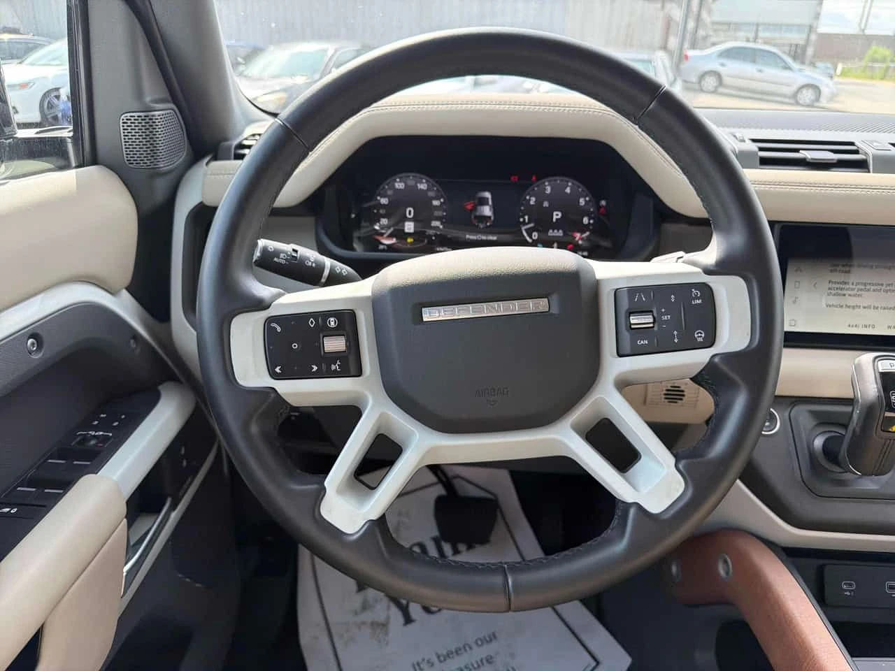 Land Rover Defender * X Dynamic SE * , снимка 12 - Автомобили и джипове - 54881644