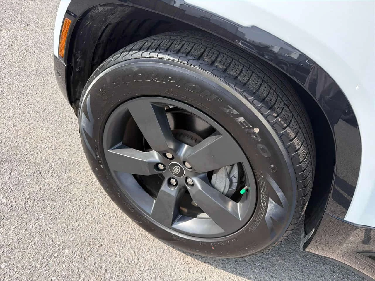 Land Rover Defender * X Dynamic SE * , снимка 7 - Автомобили и джипове - 54881644