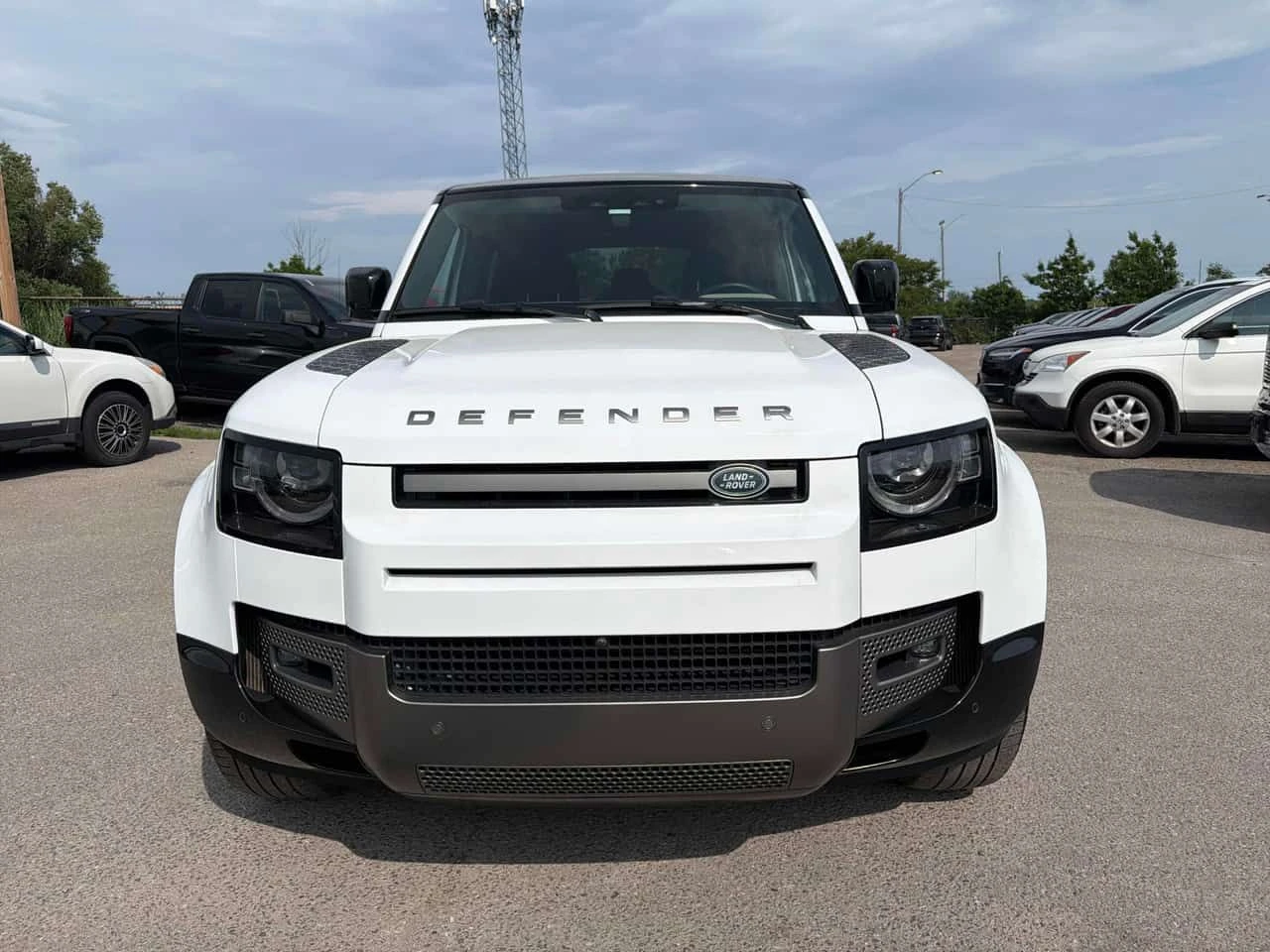 Land Rover Defender * X Dynamic SE * 