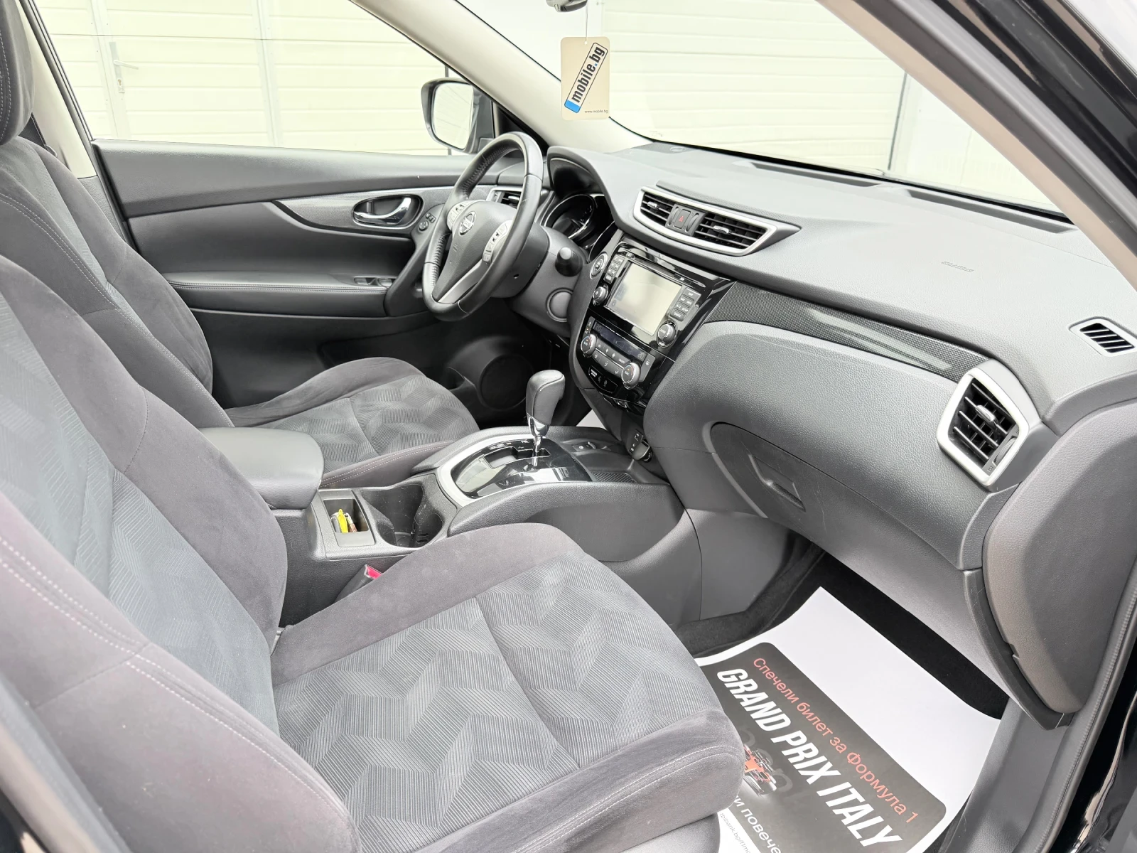 Nissan X-trail 1.6dci 130к.с* Navi-360* 7 местна* Панорамa* Камер, снимка 16 - Автомобили и джипове - 54883263