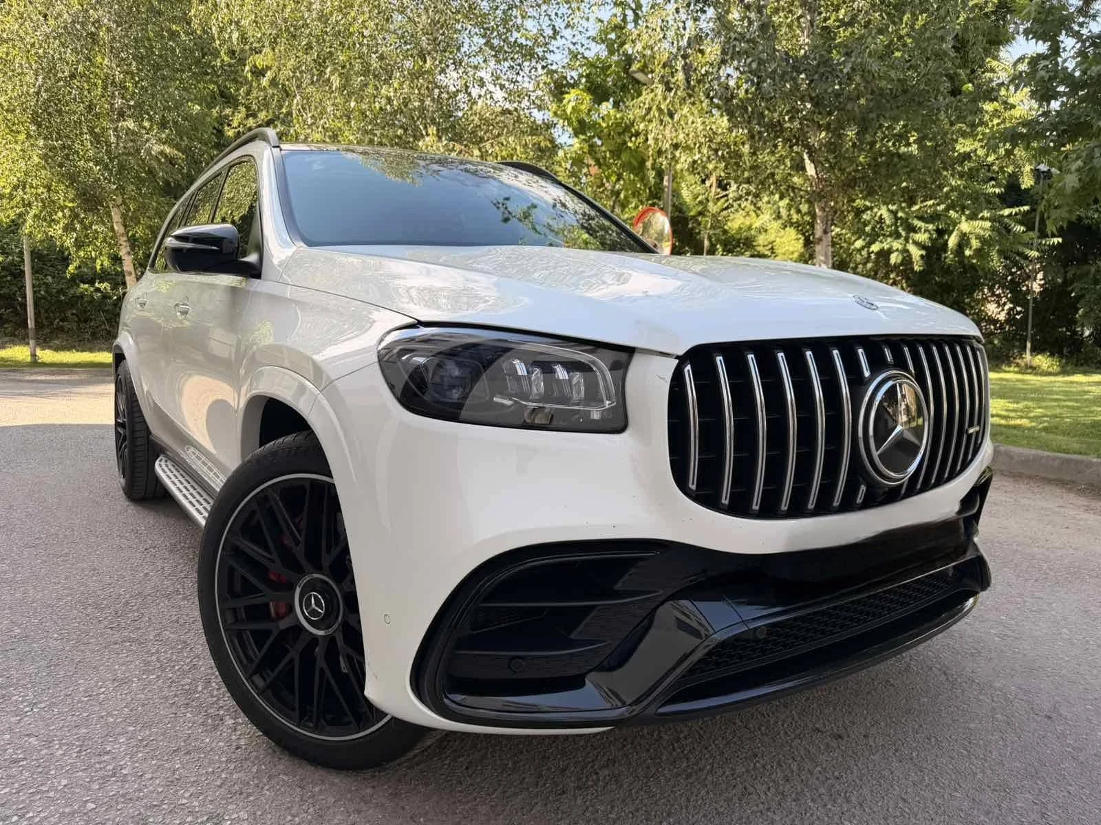 Mercedes-Benz GLS 63 AMG 4-MATIC+ / NIGHT PACKAGE 