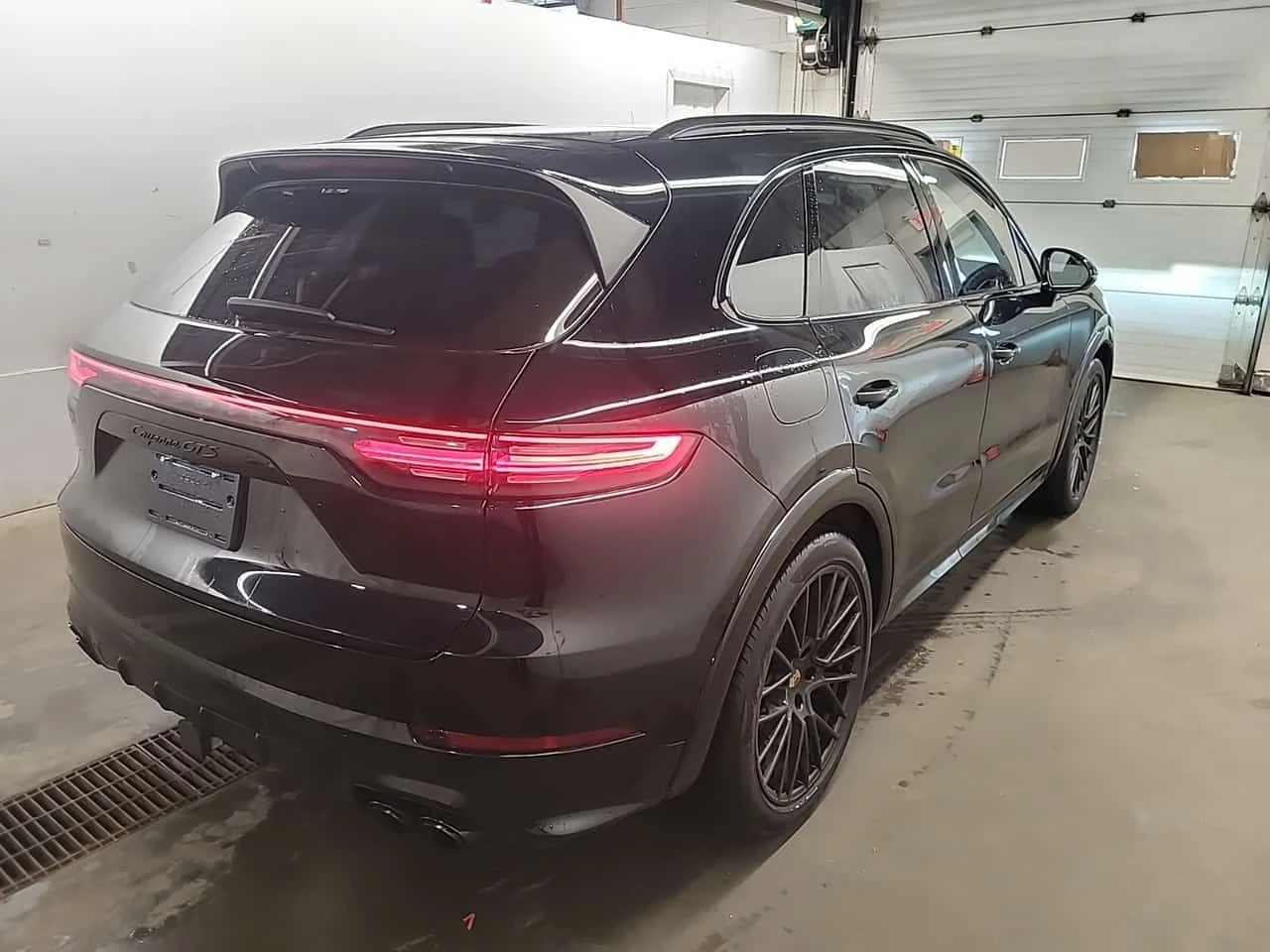 Porsche Cayenne GTS| HUD| 360| PANO| , снимка 3 - Автомобили и джипове - 55322139
