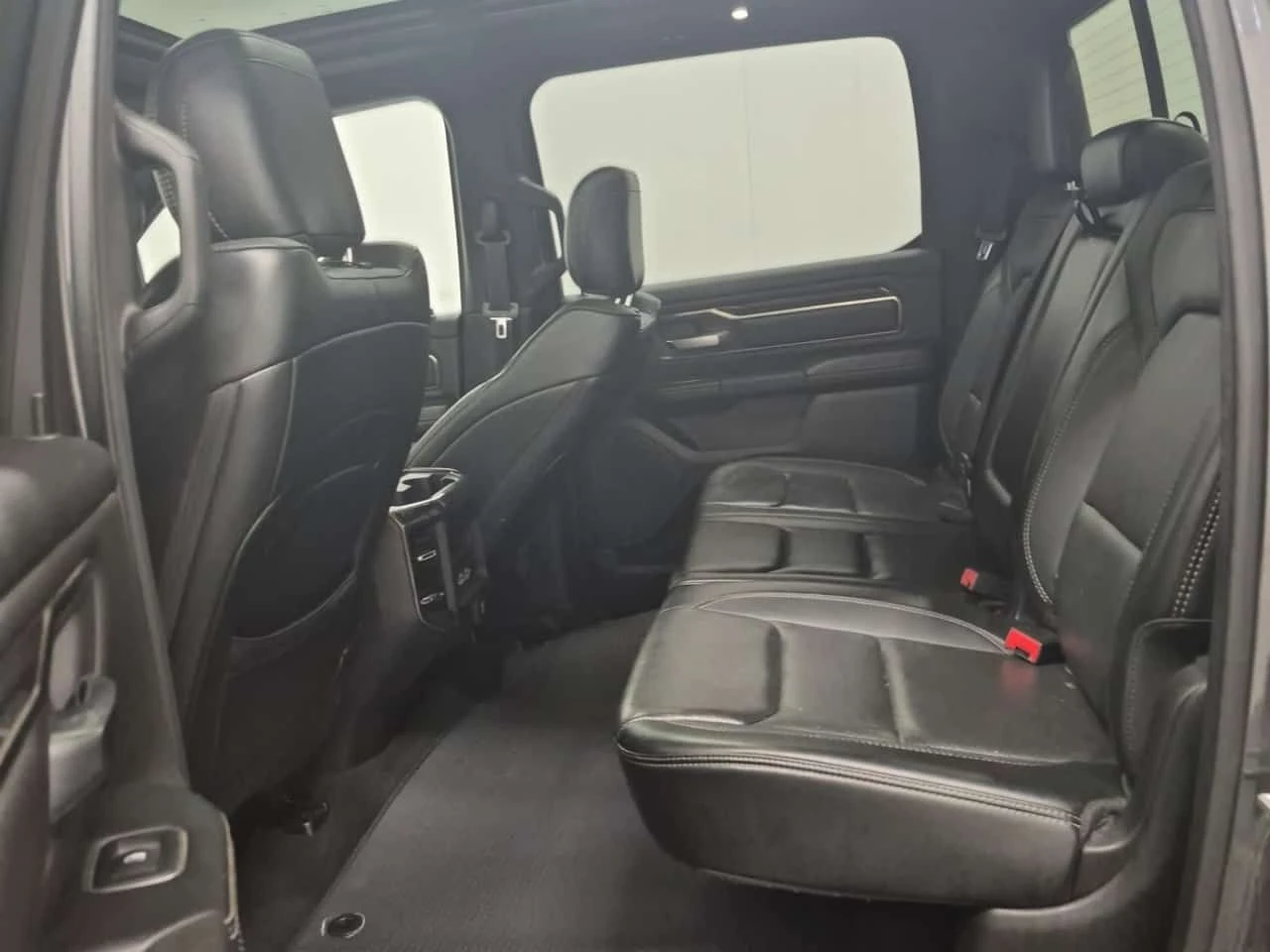 Dodge RAM 1500 * Sport * CARFAX * БЕЗ ПЪРВОНАЧАЛНА ВНОСКА, снимка 12 - Автомобили и джипове - 55568750
