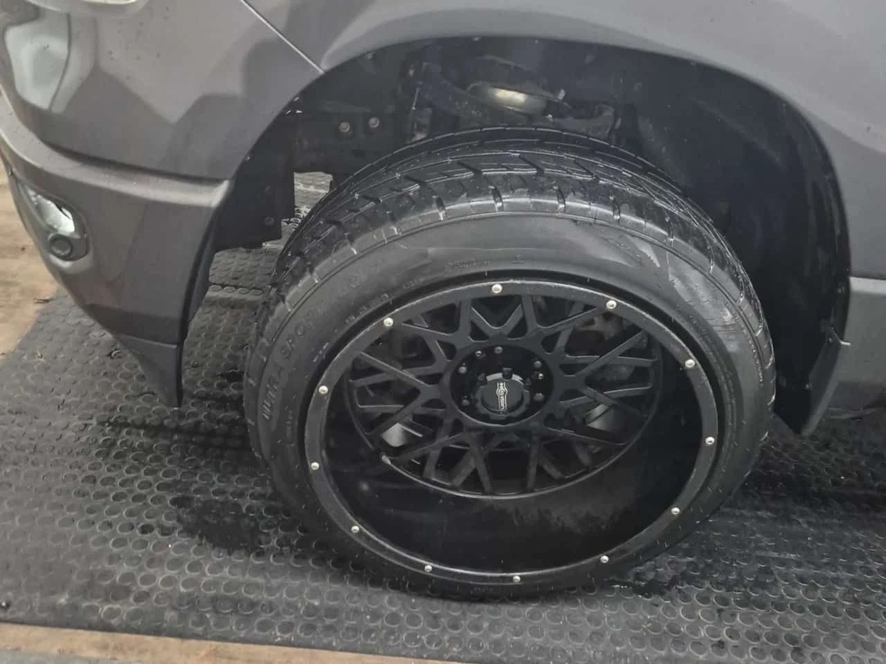 Dodge RAM 1500 * Sport * CARFAX * БЕЗ ПЪРВОНАЧАЛНА ВНОСКА, снимка 7 - Автомобили и джипове - 55568750