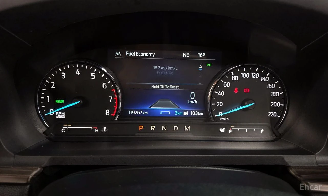 Ford Explorer 3.0 PHEV* DISTRONIC* 360 CAM* ПОДГРЕВ* ОБДУХВАНЕ* , снимка 10 - Автомобили и джипове - 55623704