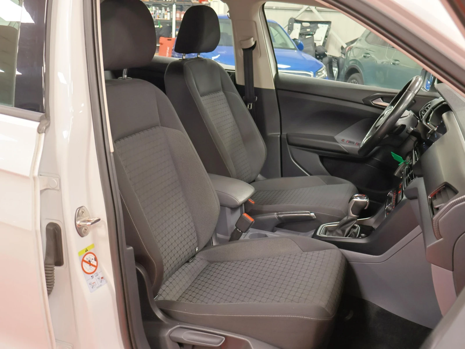 VW T-Cross 1.6 TDI | DSG | Style | Mobile.bg � ����������� 13